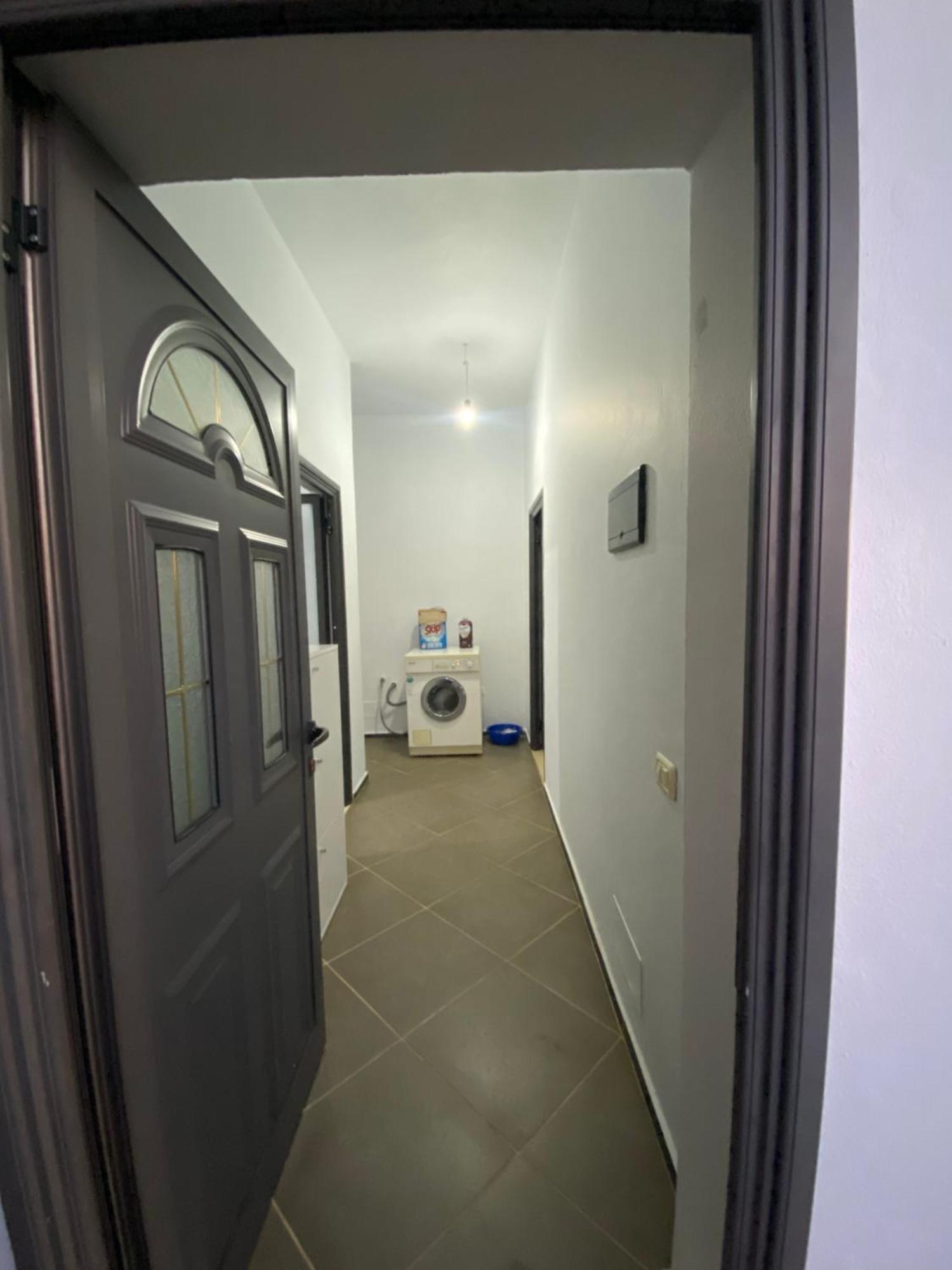 Sina Sunnyvilla Apartamento *